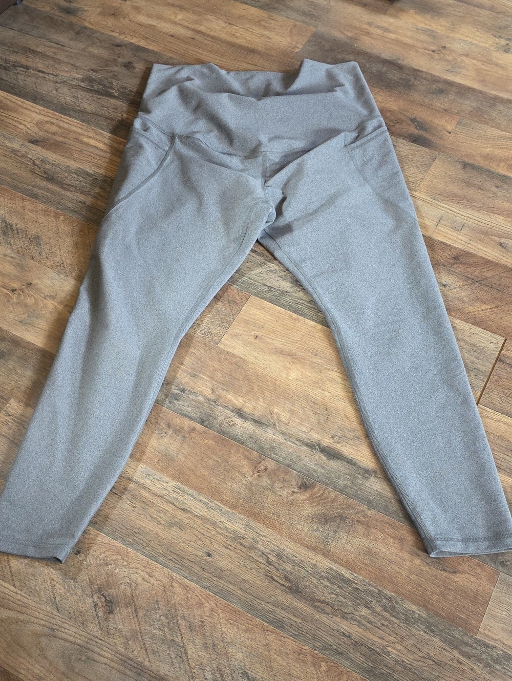 Old Navy Gray Kids Leggings with High Waist With Pockets